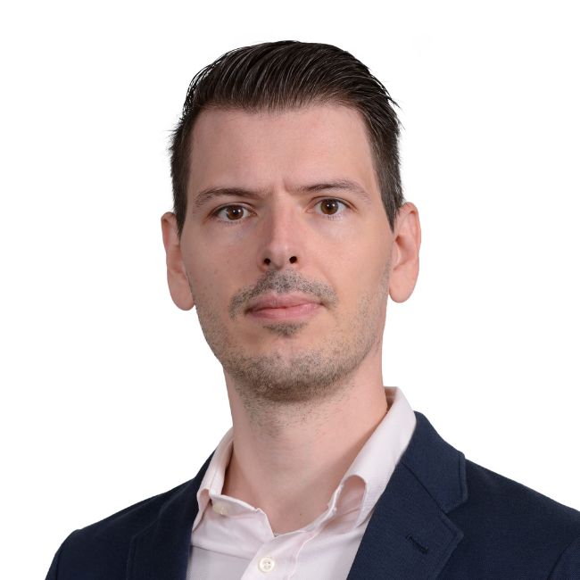 Dr Fernando Forato